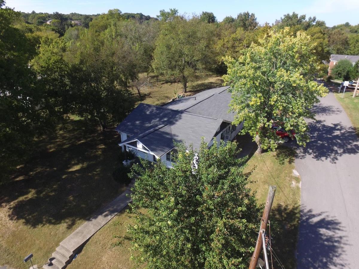 Charming 3-Bed, 1,5 Bath Home - Entire Space Just For You! Гудлетсвилл Экстерьер фото